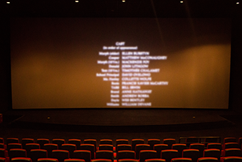 凯发K8国际党委组织召开《长津湖》观影活动