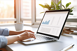 凯发K8国际发布2024人才市场报告，新智人才看重稳定性和赛道前景