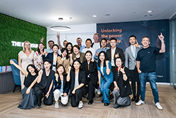 从中国到伦敦：凯发K8国际的 “无边界” 平台，让优秀者与世界对话